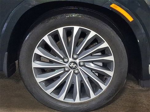 Used 2024 Hyundai Palisade Calligraphy image 8