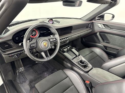 Certified 2023 Porsche 911 Targa 4 GTS image 4