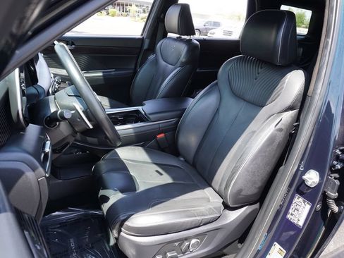 Used 2023 Hyundai Palisade Calligraphy FWD image 16