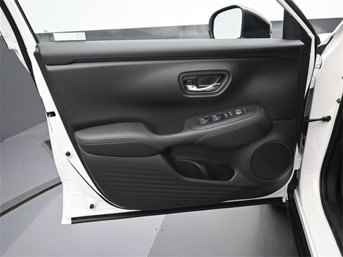 Used 2026 Honda HR-V Sport image 22