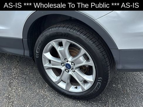 Used 2014 Ford Escape Titanium FWD image 9