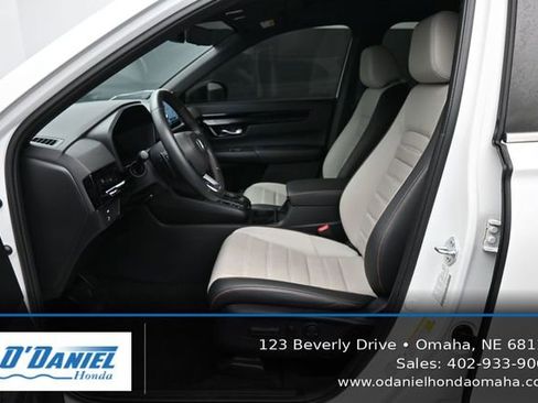 Used 2025 Honda CR-V Sport Touring image 25