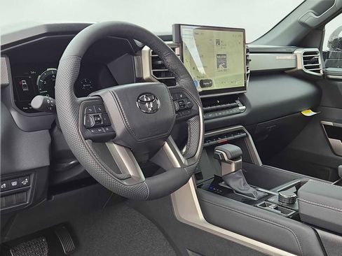 New 2026 Toyota Tundra Limited AWD/4WD image 8
