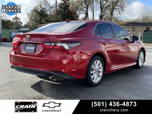 Used 2023 Toyota Camry LE image 7