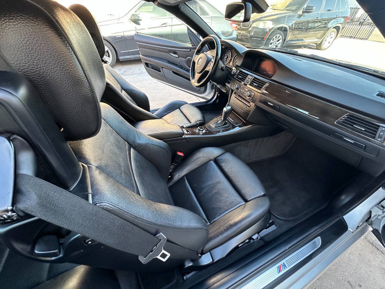 Used 2013 BMW 335i Convertible RWD image 6