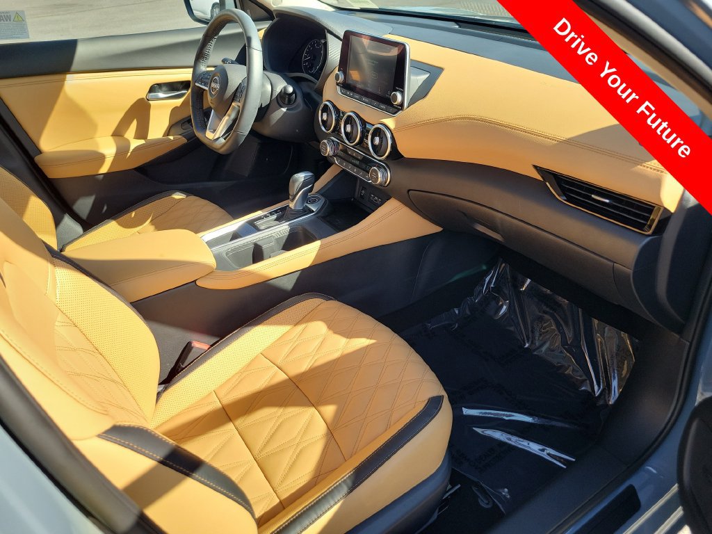 Used 2025 Nissan Sentra SV w/ SV Premium Package FWD image 22