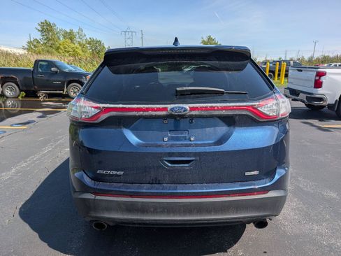 Used 2017 Ford Edge SE AWD/4WD image 7