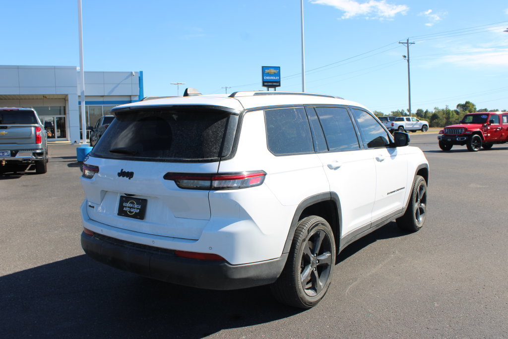 Used 2024 Jeep Grand Cherokee L Altitude AWD/4WD image 9