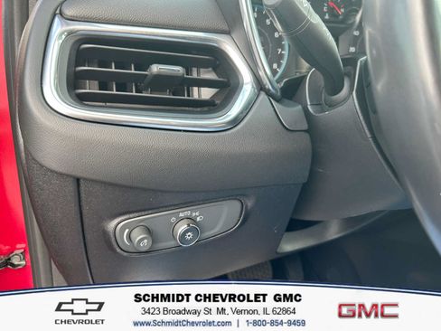 Used 2018 Chevrolet Equinox LT FWD image 21