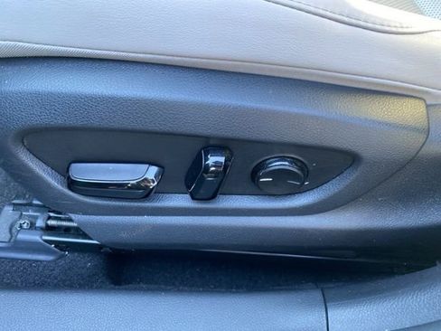 Used 2021 Lexus UX 200 200 Base w/ Premium Package image 14