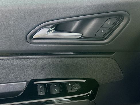 Used 2024 Honda Prologue EX image 15