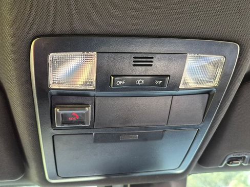 Used 2021 Toyota Tacoma TRD Sport AWD/4WD image 11