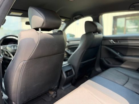 Used 2018 Honda Accord Sport image 20