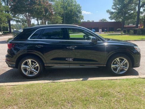 Used 2020 Audi Q3 2.0T Premium Plus w/ Premium Plus Package AWD/4WD image 6
