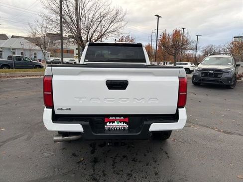 New 2026 Toyota Tacoma SR5 image 4