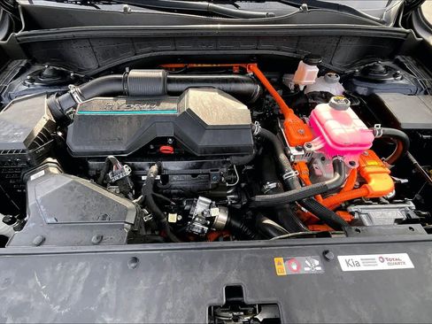 Used 2022 Kia Sorento S image 32