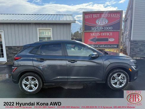 Used 2022 Hyundai Kona SEL AWD/4WD image 6