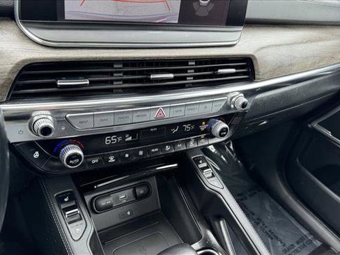 Used 2021 Kia Telluride EX image 16