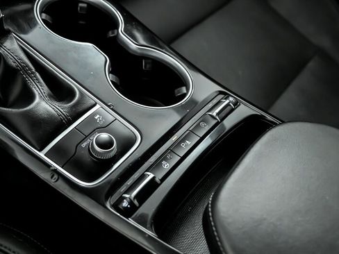 Used 2019 Kia Stinger image 33