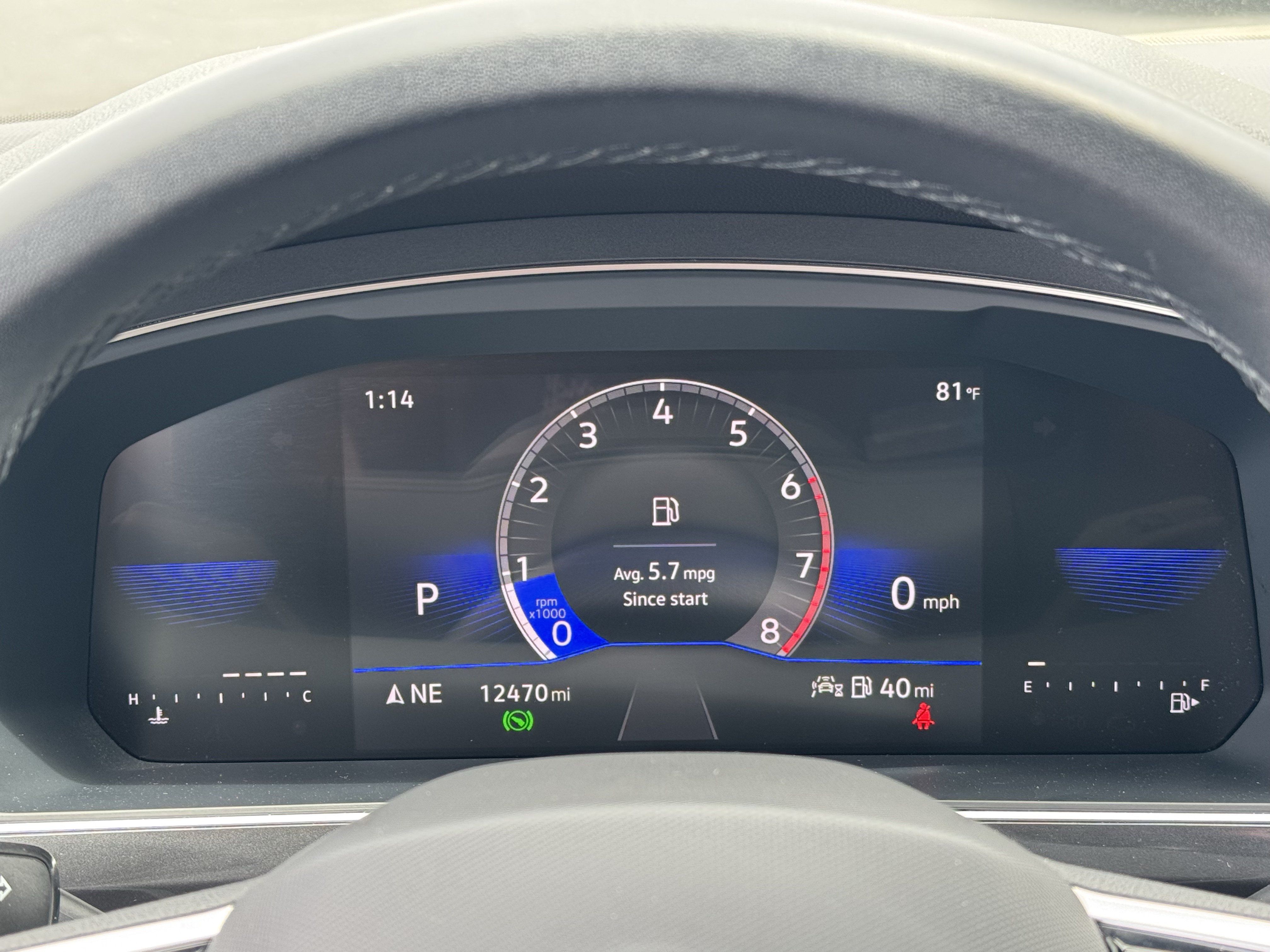 Certified 2023 Volkswagen Tiguan SE R-Line FWD image 21