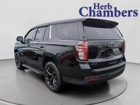 Used 2022 Chevrolet Tahoe LT w/ LT Signature Plus Package AWD/4WD image 3