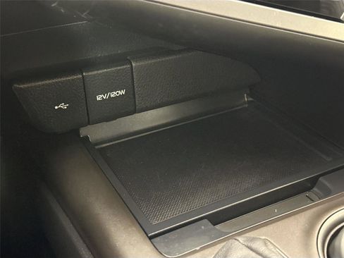 Certified 2023 Toyota Camry SE w/ Convenience Package image 26