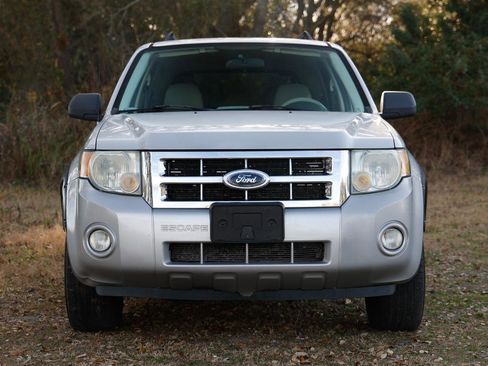 Used 2008 Ford Escape XLT image 17