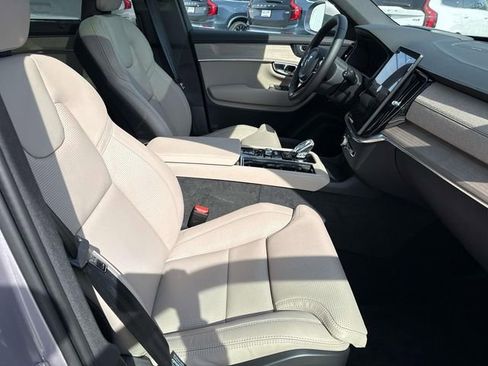 New 2026 Volvo XC90 B6 Ultra image 13