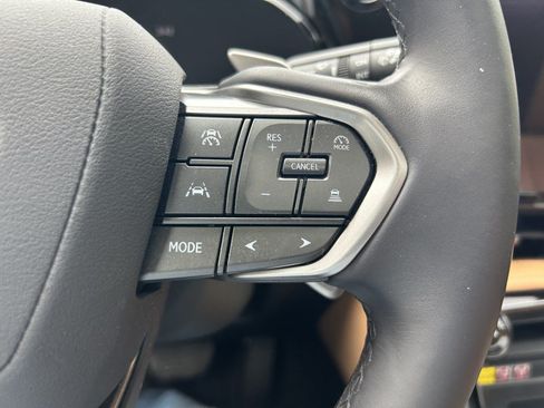 Used 2023 Lexus NX 350 AWD image 11