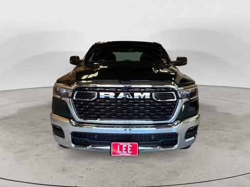New 2026 RAM 1500 4x4 Crew Cab image 9