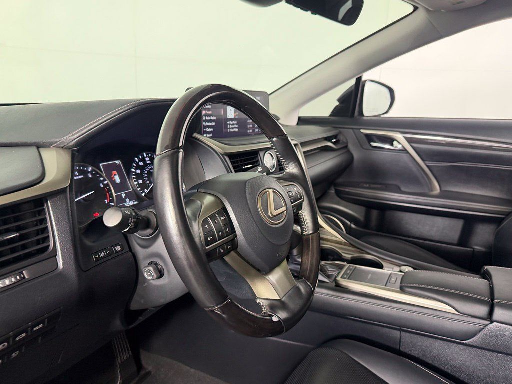 Used 2020 Lexus RX 350L Luxury w/ Accessory Package FWD image 17