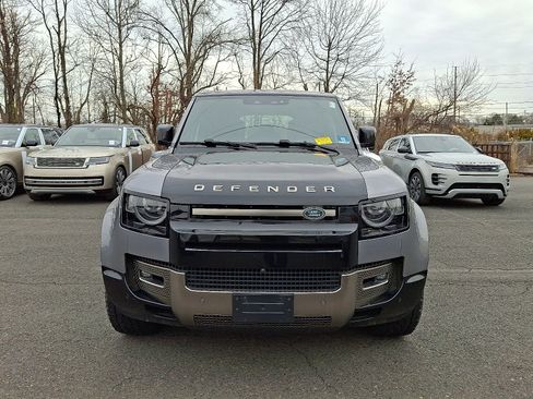 Used 2020 Land Rover Defender 110 X image 5