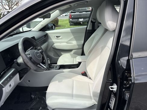 Used 2024 Hyundai Kona SEL AWD/4WD image 13