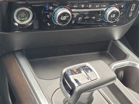 Used 2023 GMC Sierra 1500 SLT w/ SLT Premium Package image 20