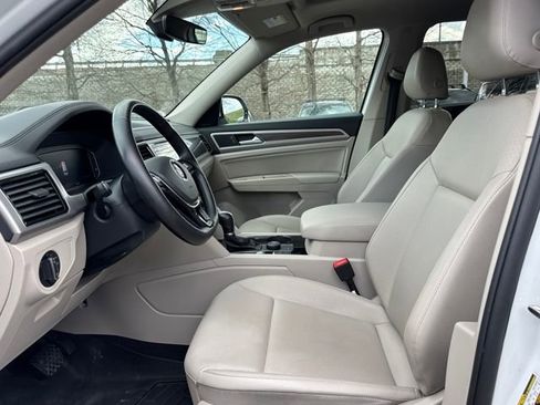 Used 2019 Volkswagen Atlas SEL image 14