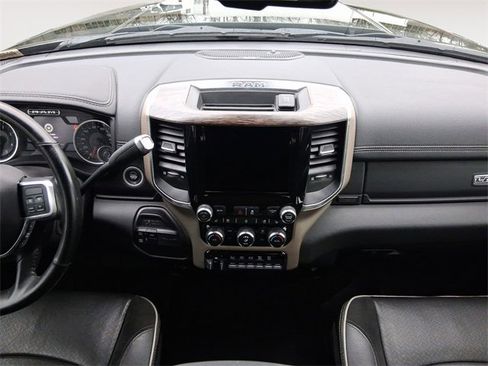 Used 2021 RAM 3500 Laramie w/ Max Tow Package image 11