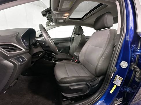 Used 2022 Hyundai Accent Limited w/ Cargo Package FWD image 4
