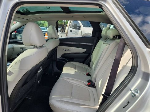 Used 2024 Hyundai Tucson Limited FWD image 10