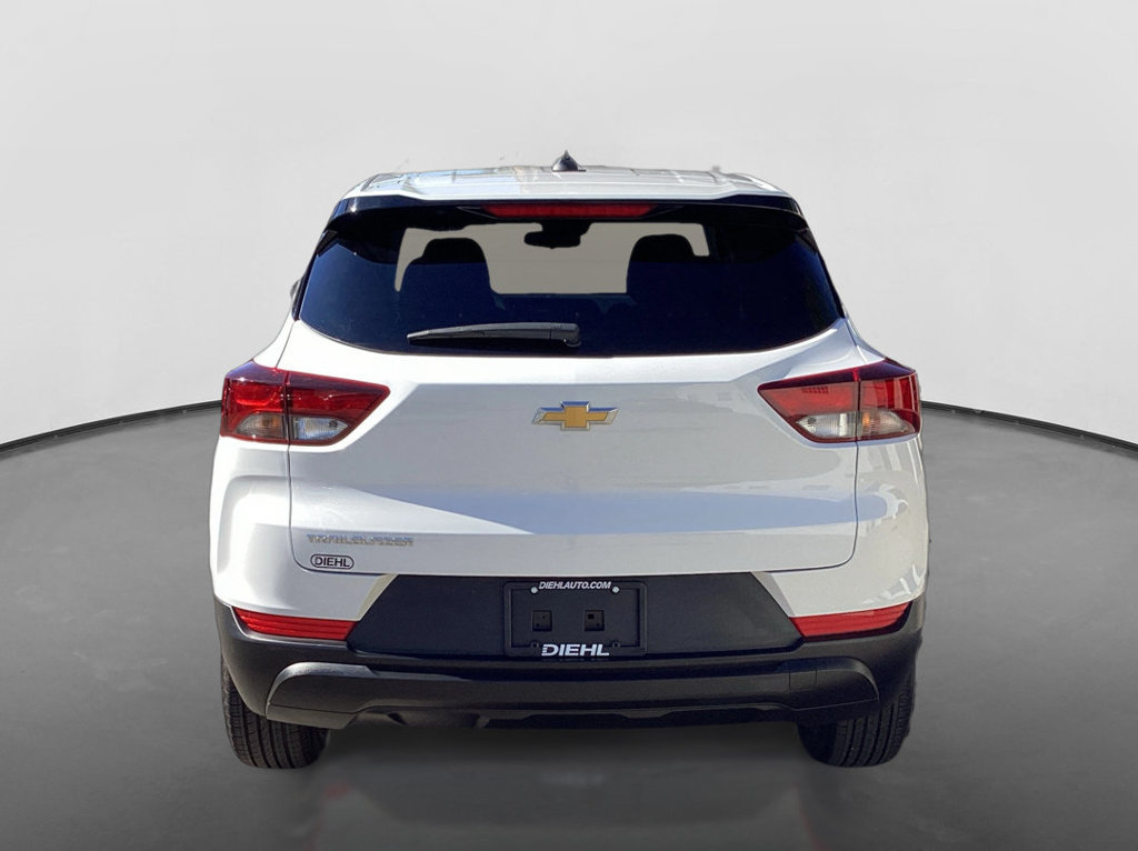 Used 2025 Chevrolet TrailBlazer LS w/ LS Convenience Package FWD image 6