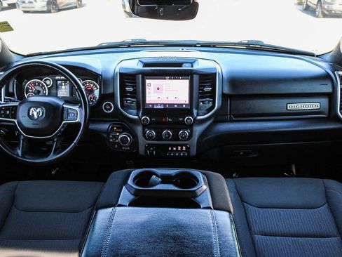 Used 2022 RAM 1500 Big Horn AWD/4WD image 12