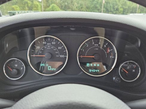 Used 2014 Jeep Wrangler Unlimited Rubicon w/ Connectivity Group image 23