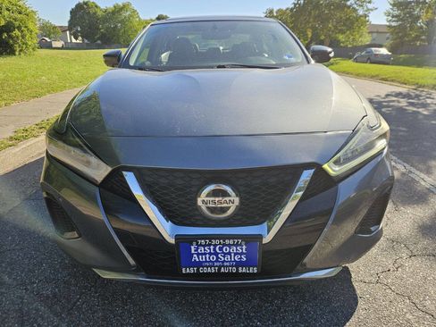 Used 2019 Nissan Maxima 3.5 SL w/ Floor Mat Group FWD image 9