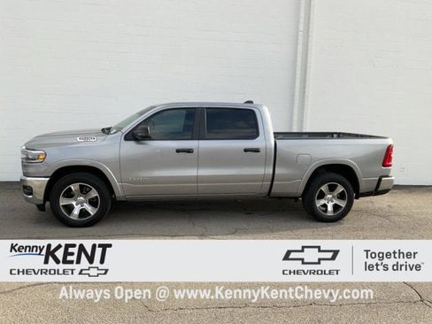 Used 2025 RAM 1500 Big Horn image 34