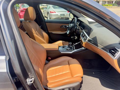 Used 2020 BMW 330i xDrive Sedan w/ Premium Package AWD/4WD image 30