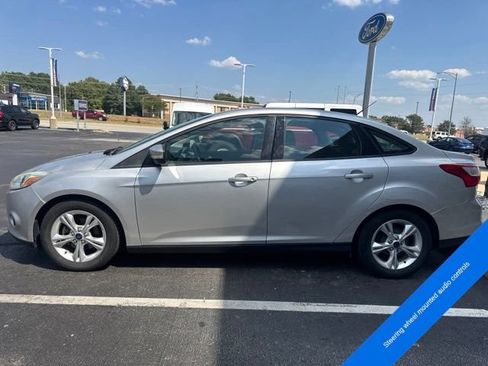Used 2014 Ford Focus SE FWD image 8