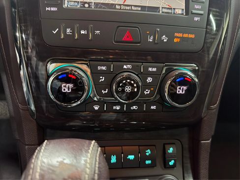 Used 2015 Buick Enclave Leather w/ Trailering Package FWD image 21