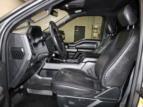 Used 2019 Ford F150 XLT w/ Equipment Group 302A Luxury AWD/4WD image 10