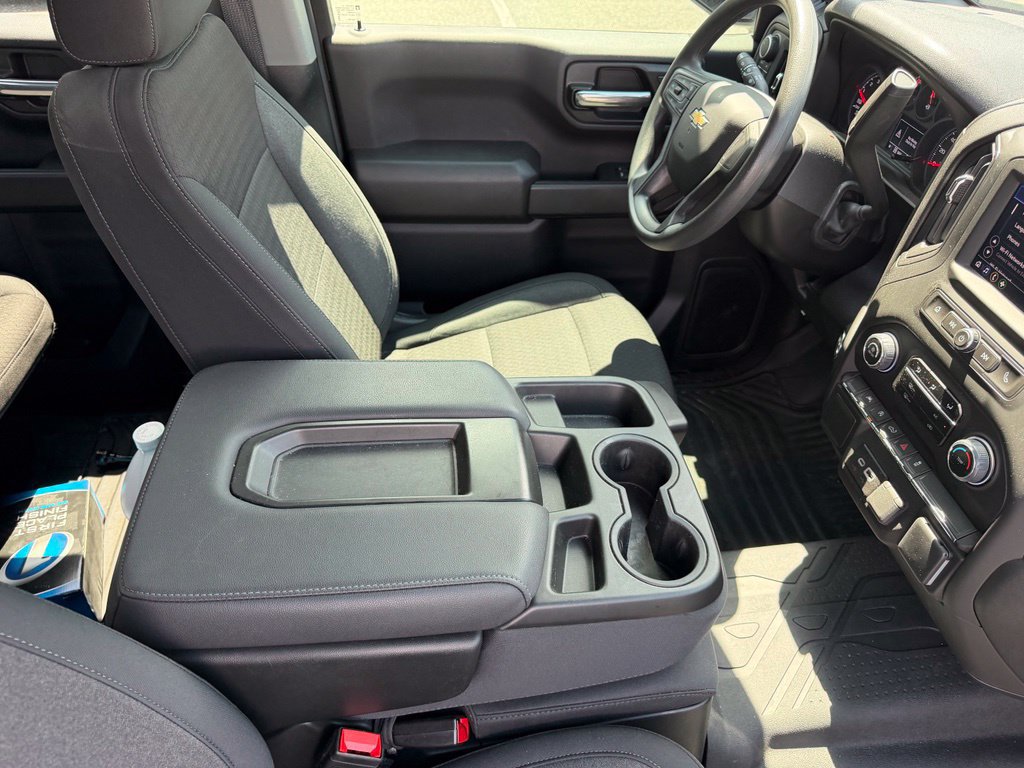 Used 2025 Chevrolet Silverado 1500 Custom AWD/4WD image 15