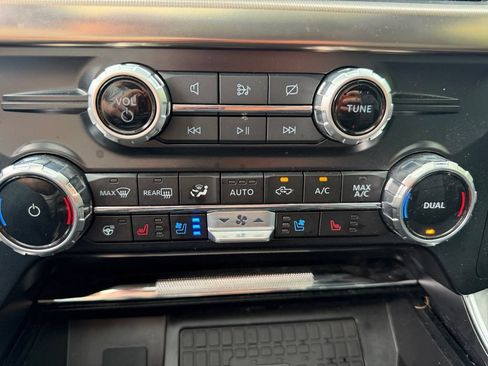 Used 2023 Ford F150 Raptor w/ Raptor Carbon Fiber Package AWD/4WD image 19