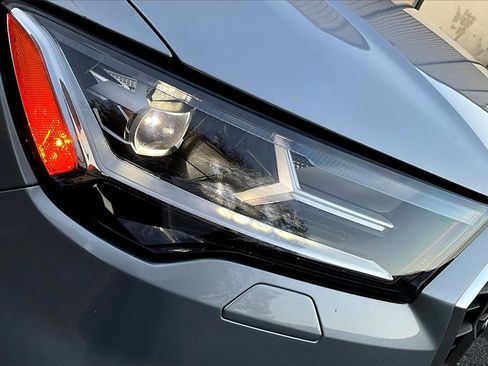 Used 2022 Audi Q7 3.0T Premium Plus w/ Premium Plus Package image 31